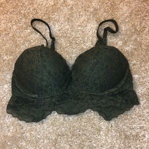 Victoria’s Secret bralette XS
